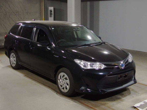 2020 Toyota Corolla Fielder NKE165G[2]