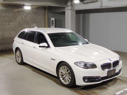 2013 BMW 5 Series MX20[2]