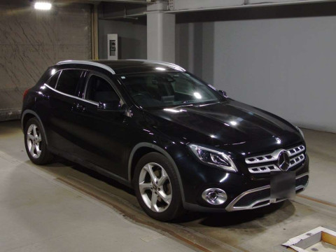 2019 Mercedes Benz GLA-Class 156947[2]