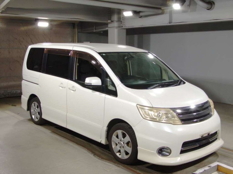 2010 Nissan Serena CC25[2]