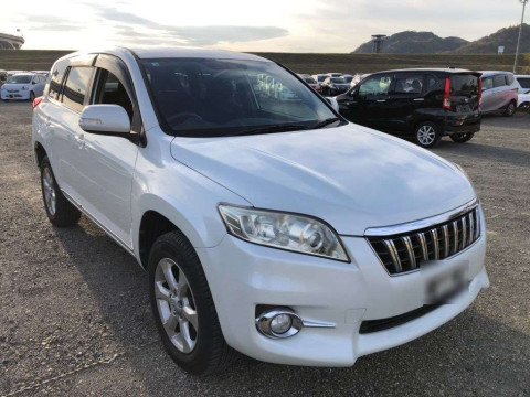 2012 Toyota Vanguard ACA38W[2]