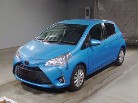 2017 Toyota Vitz NSP130[0]