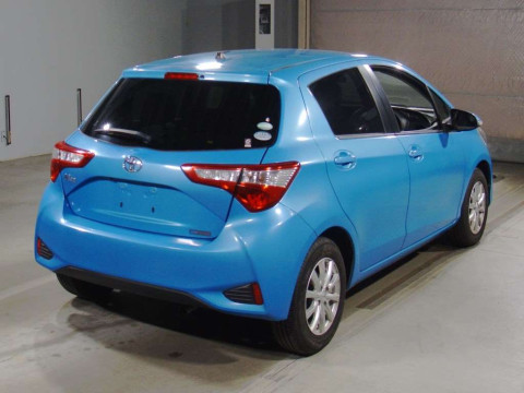 2017 Toyota Vitz NSP130[1]