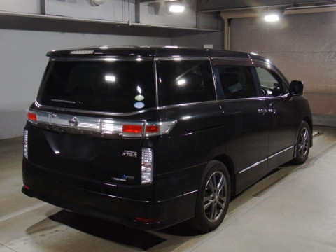 2011 Nissan Elgrand TE52[1]