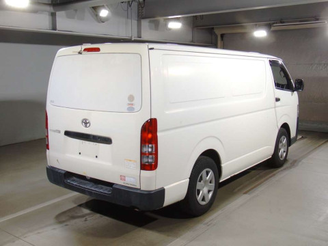 2015 Toyota Regiusace Van TRH200V[1]