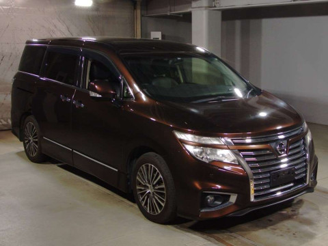 2014 Nissan Elgrand PE52[2]