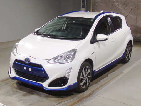 2015 Toyota Aqua NHP10[0]