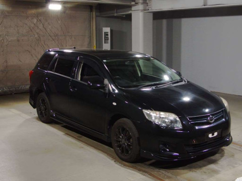 2010 Toyota Corolla Fielder NZE141G[2]