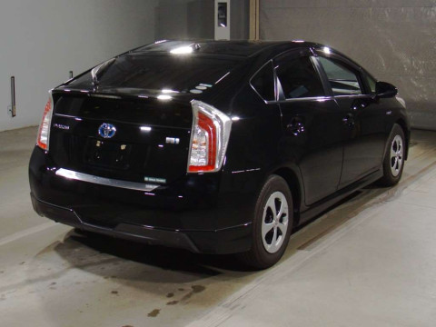 2012 Toyota Prius ZVW30[1]