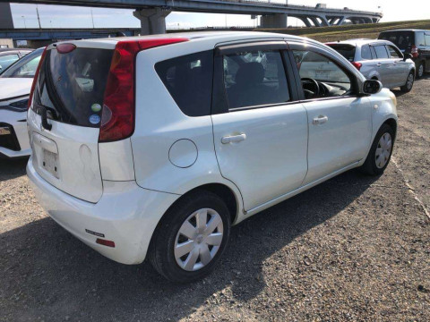 2012 Nissan Note E11[1]