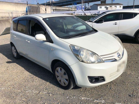 2012 Nissan Note E11[2]