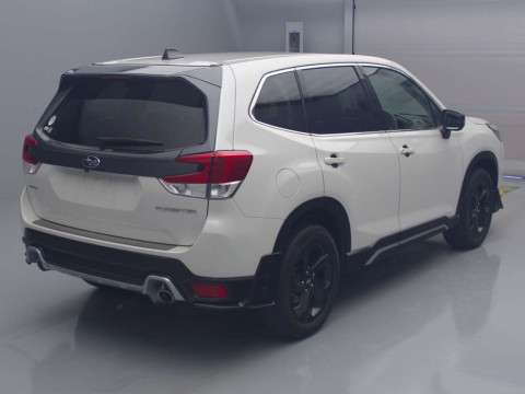 2021 Subaru Forester SK5[1]