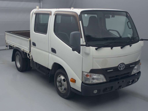 2014 Toyota Toyoace Truck XZU605[2]