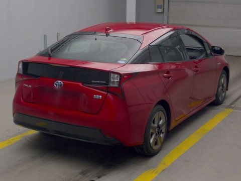 2019 Toyota Prius ZVW51[1]