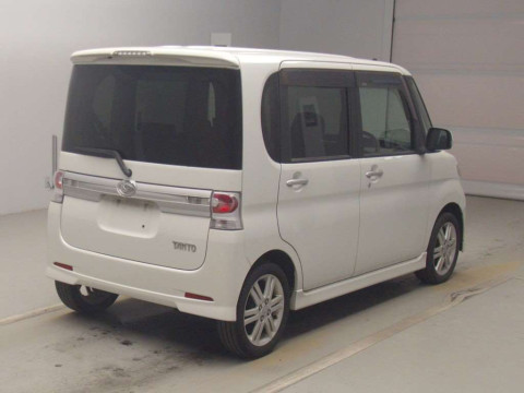 2010 Daihatsu Tanto Custom L375S[1]