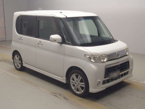 2010 Daihatsu Tanto Custom L375S[2]