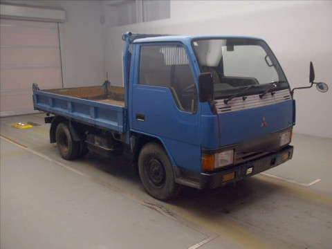 1993 Mitsubishi Fuso Canter FE305BD[2]