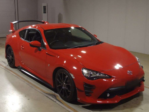 2018 Toyota 86 ZN6[2]