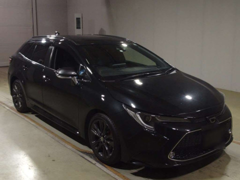 2020 Toyota Corolla Touring Wagon ZRE212W[2]