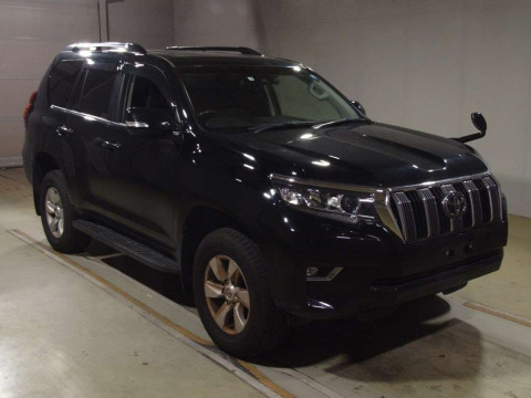 2019 Toyota Land Cruiser Prado TRJ150W[2]