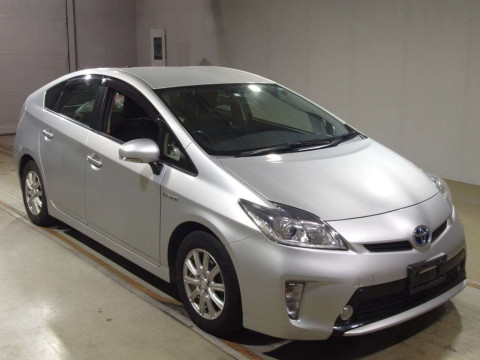 2014 Toyota Prius ZVW30[2]