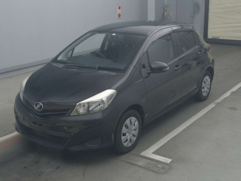 2014 Toyota Vitz NSP130[0]