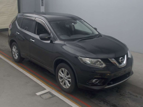 2014 Nissan X-Trail T32[2]