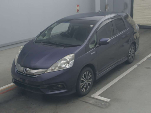 2014 Honda Fit Shuttle Hybrid GP2[0]