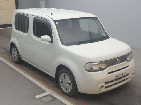 2010 Nissan Cube Z12[2]