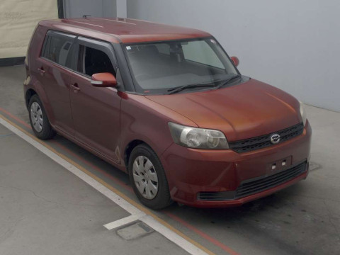 2010 Toyota Corolla Rumion NZE151N[2]