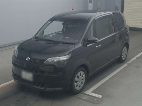 2014 Toyota Spade NCP141[0]