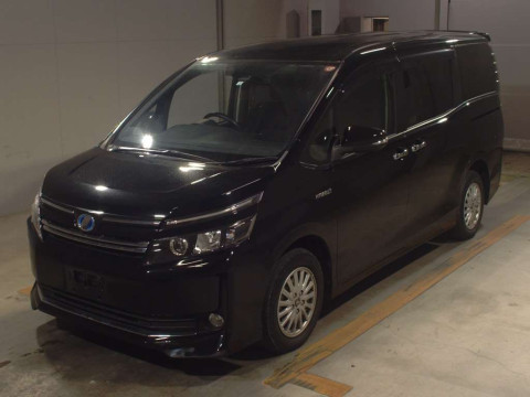 2016 Toyota Voxy ZWR80G[0]