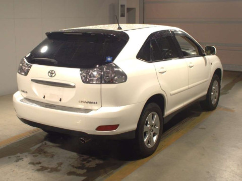 2005 Toyota Harrier ACU30W[1]