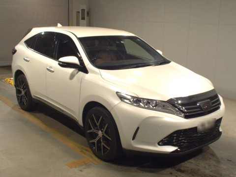 2017 Toyota Harrier ZSU60W[2]