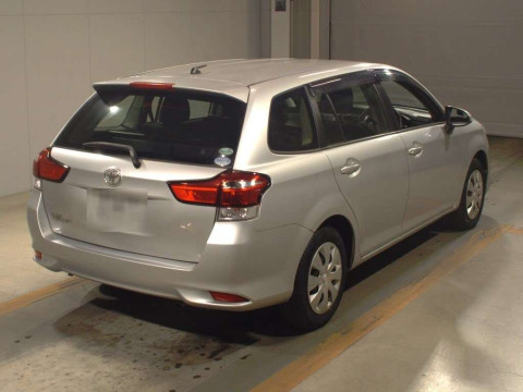 2015 Toyota Corolla Fielder NRE161G[1]