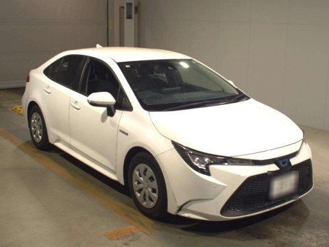 2020 Toyota Corolla Sedan ZWE211[2]