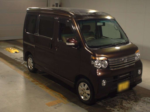 2011 Daihatsu Atrai Wagon S321G[2]