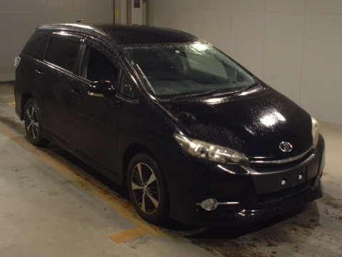 2013 Toyota Wish ZGE20W[2]