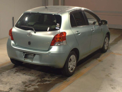 2008 Toyota Vitz SCP90[1]