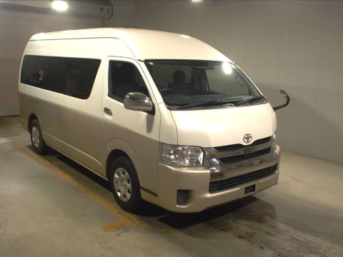 2020 Toyota Hiace Wagon TRH224W[2]