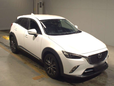 2016 Mazda CX-3 DK5FW[2]