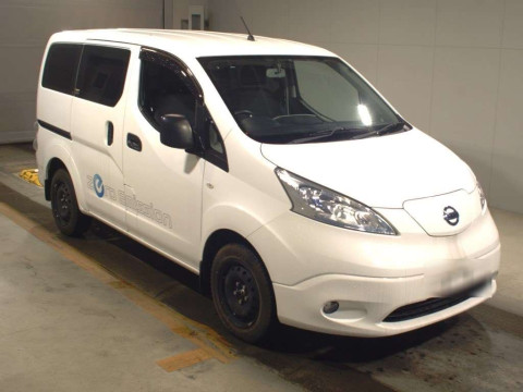 2017 Nissan e-NV200 VME0[2]