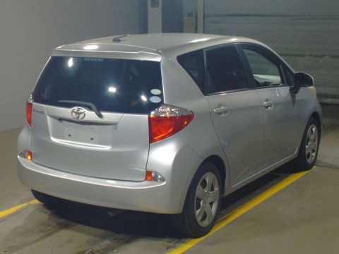 2011 Toyota Ractis NCP120[1]