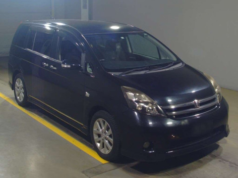 2010 Toyota Isis ZGM11W[2]