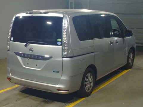 2012 Nissan Serena HC26[1]