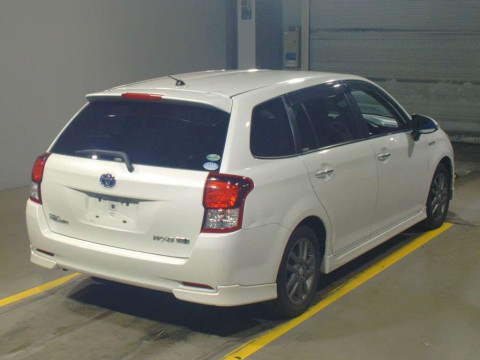 2014 Toyota Corolla Fielder NKE165G[1]