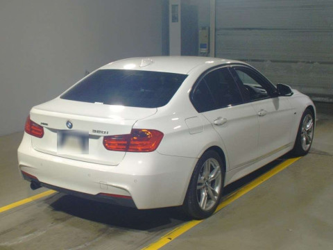 2013 BMW 3 Series 3B20[1]