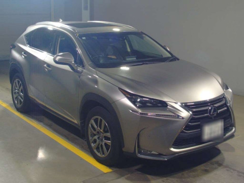 2014 Lexus NX AYZ15[2]