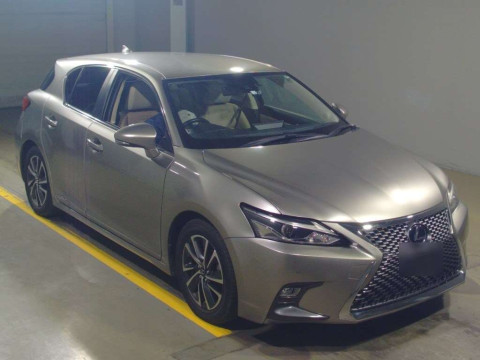 2018 Lexus CT ZWA10[2]