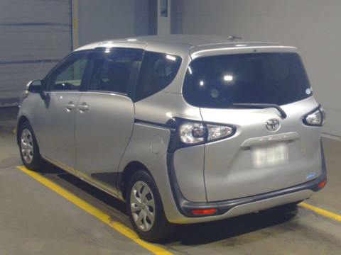 2017 Toyota Sienta NSP170G[2]